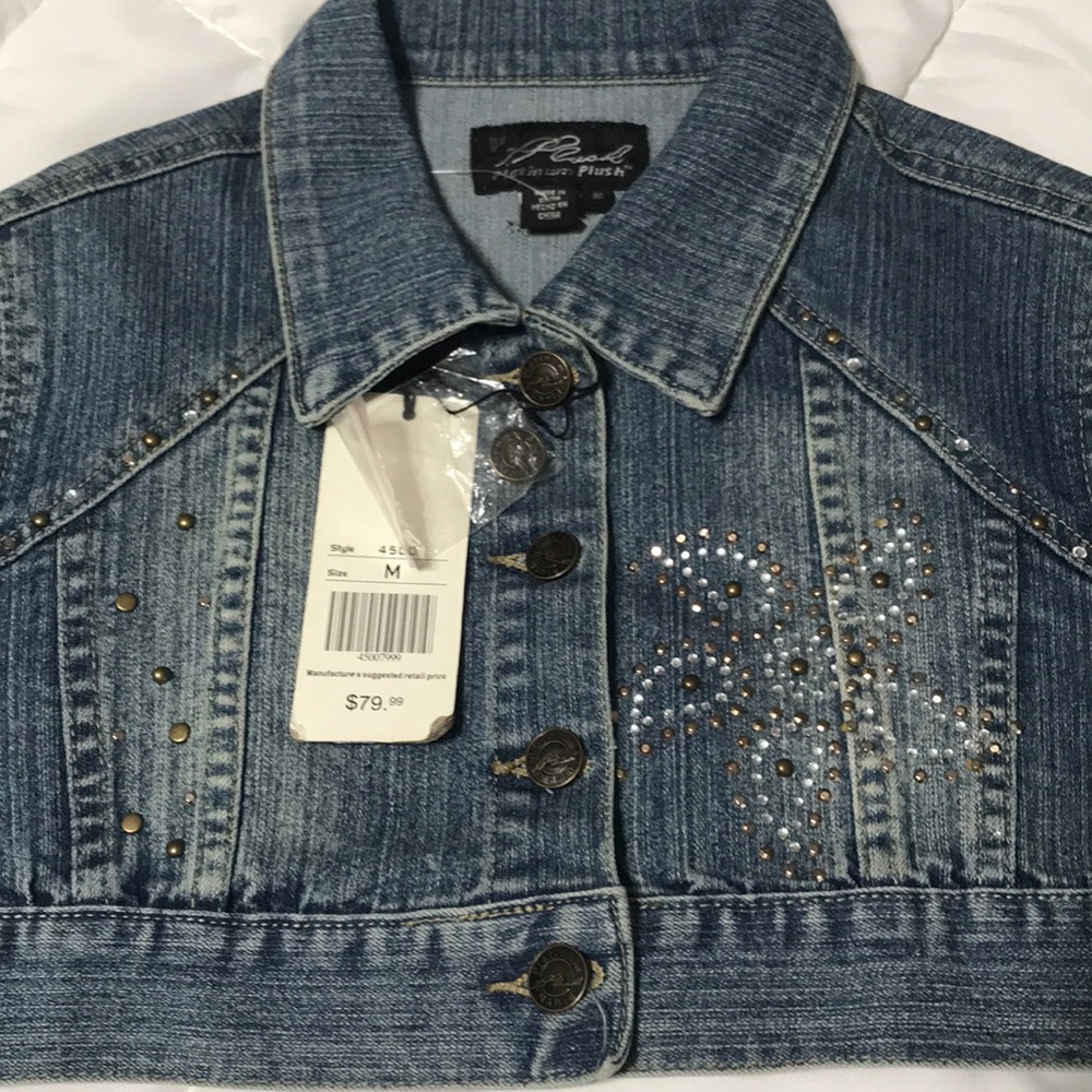 Women’s crop denim jacket